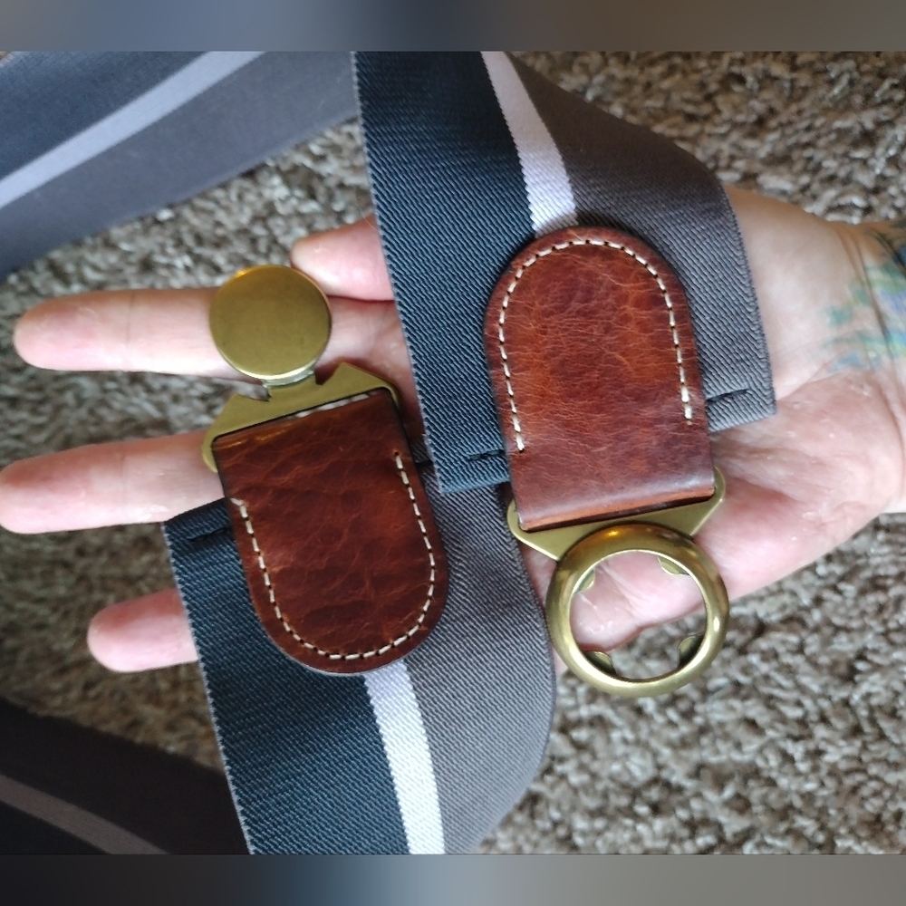 Elastic Wide Stretch Belt With Gold Buckle And Leather Accents M/L - Picture 3 of 8